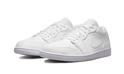 Triple White (2022) - immagine 4