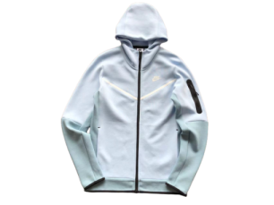 NK TECH FLEECE – LIGHT BLUE (completa)